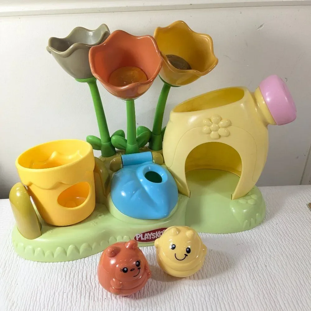 Playskool Little LIl Jiggle Garden Playset Toddlers baby toy flowers bugs Hasbro